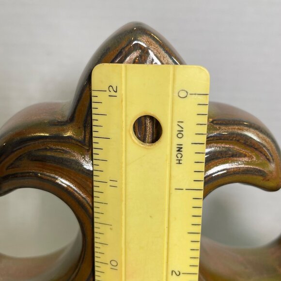 Pair Of Decorative Ceramic Fleur-De-Lis Cross Figurines or Book Ends - Picture 6 of 9